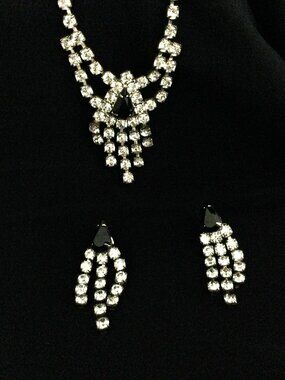 Heavy 34g Vintage Black White Rhinestone Necklace Earring Set
